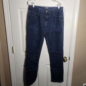 Blue Straight-Leg Jeans with Indigo Hue